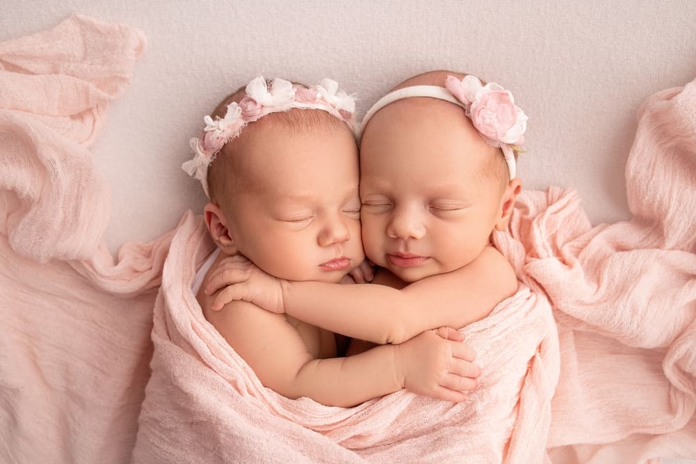 9 Spiritual Meanings When You Dream About Giving Birth To Twins