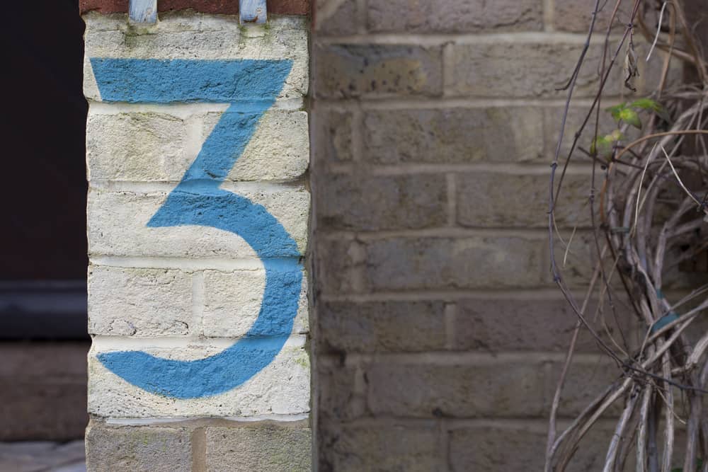 20 Spiritual Meanings When You Dream About the Number 3